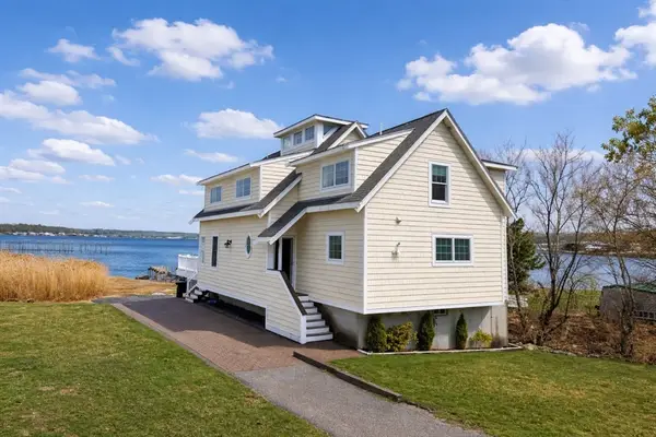 57 Summit Ave, Swansea, MA 02777