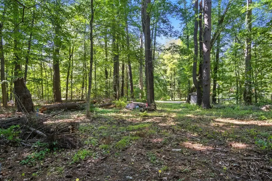 27 Pleasant St, West Newbury, MA 01985 - #3