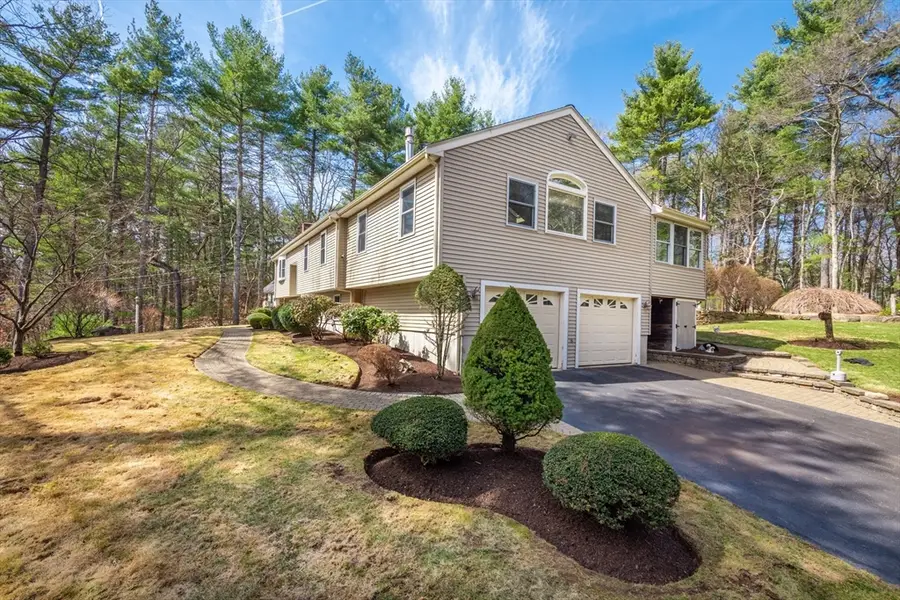 56 Leland Rd, Norfolk, MA 02056 - #2