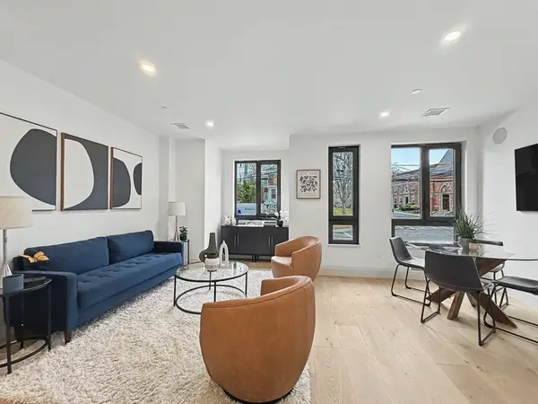 34 Oak Street #101, Boston, MA 02136