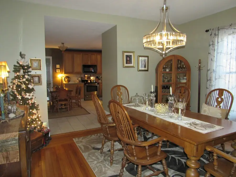 96 Main St #1, Blackstone, MA 01504 - #3