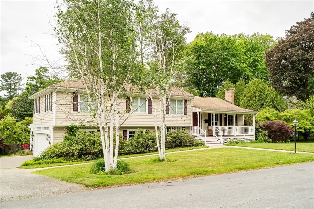 10 Ballard Terrace, Lexington, MA 02420 - #1