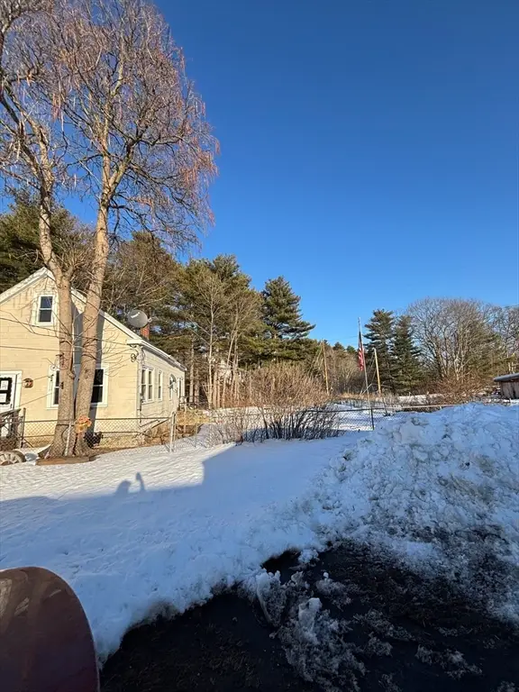 6 Wheeler Drive, Shirley, MA 01464 - #3