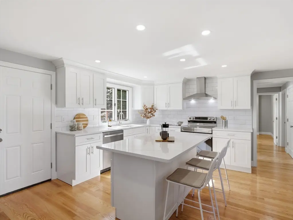 58 Maple St, Framingham, MA 01702 - #1