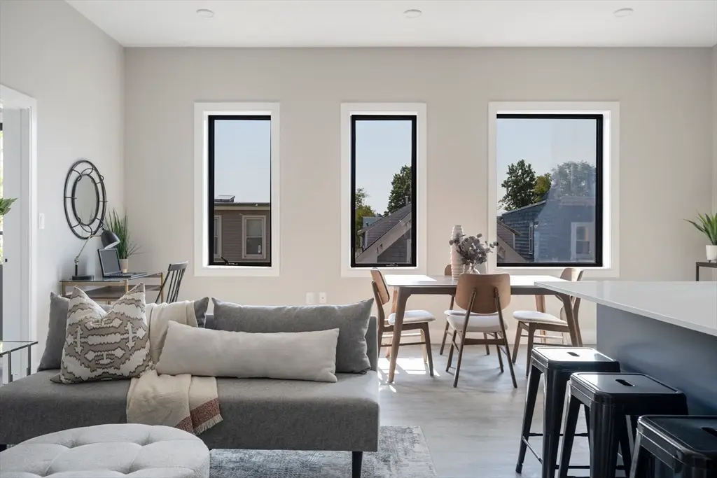 656 Saratoga #207, Boston, MA 02128 - #1