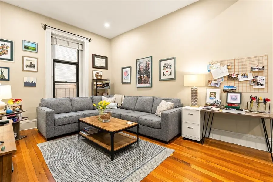 271 Dartmouth St #3E, Boston, MA 02116 - #2