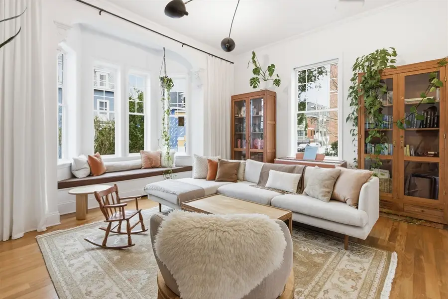 76 Perrin St #1, Boston, MA 02119 - #2