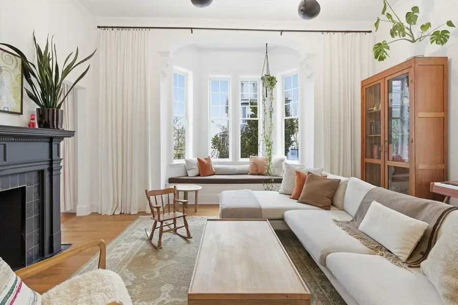 76 Perrin St #1, Boston, MA 02119 - #3