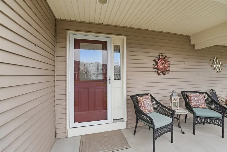 517 Ideal Ln #702, Ludlow, MA 01056 - #2