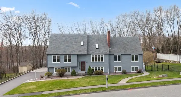 16 Flint Pond Rd, Worcester, MA 01604