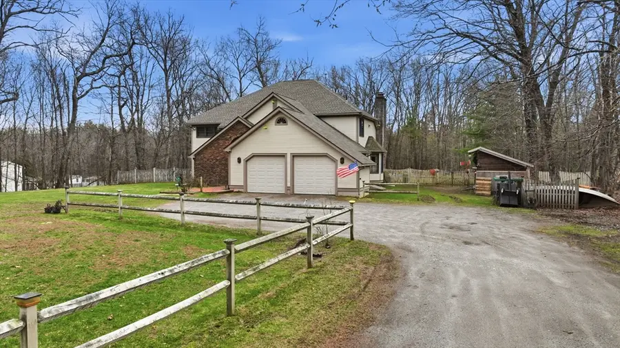 458 Montgomery Rd, Westfield, MA 01085 - #3