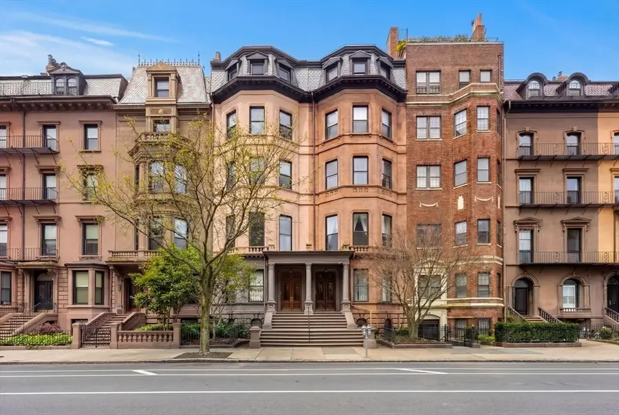 121 Beacon St #2, Boston, MA 02116 - #3