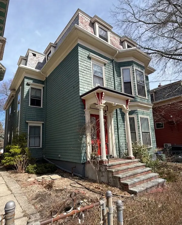 179 Chestnut #2, Cambridge, MA 02139