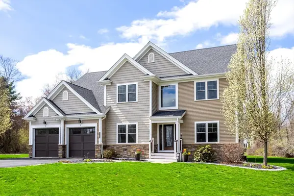 115 Oak Ave, Lunenburg, MA 01462