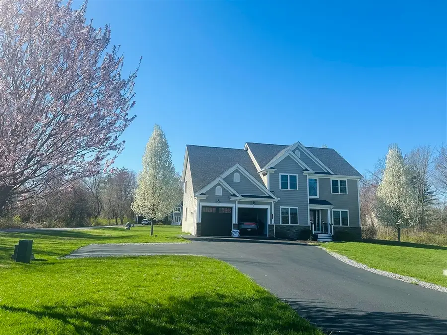 115 Oak Ave, Lunenburg, MA 01462 - #2