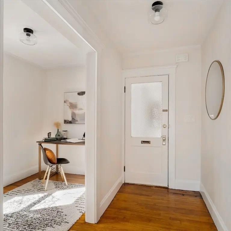 10 Washington Ave. #2, Waltham, MA 02453 - #3