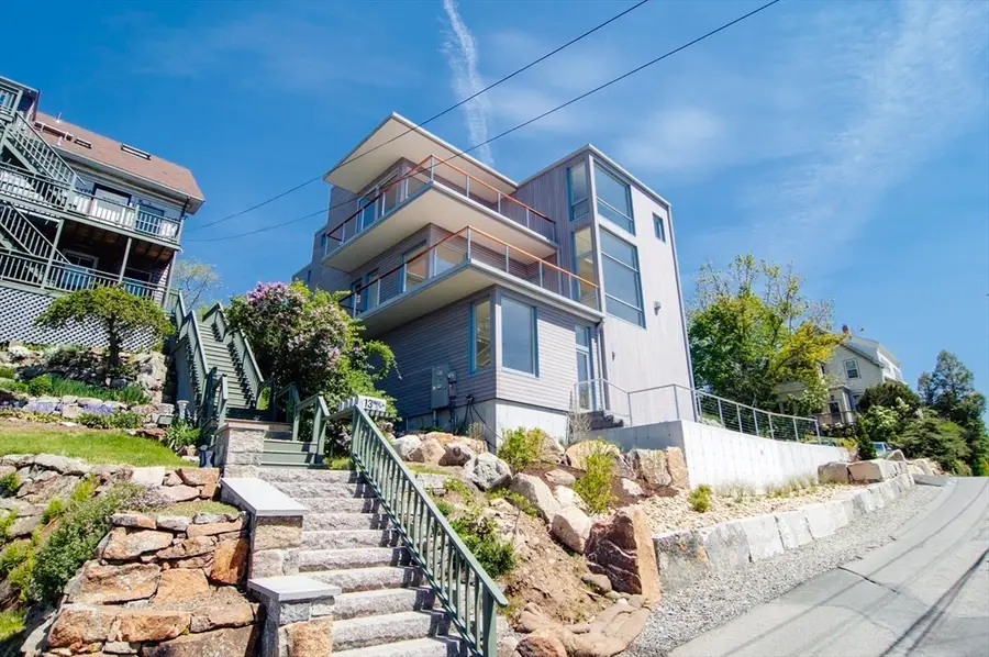 11 Wall Street #R, Gloucester, MA 01930 - #3