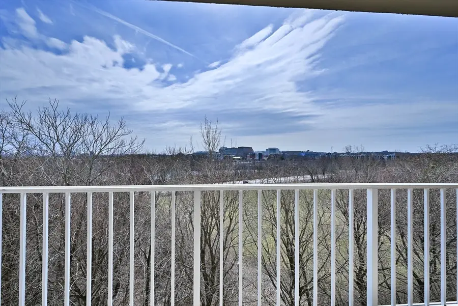 151 Coolidge Ave #413, Watertown, MA 02472 - #2