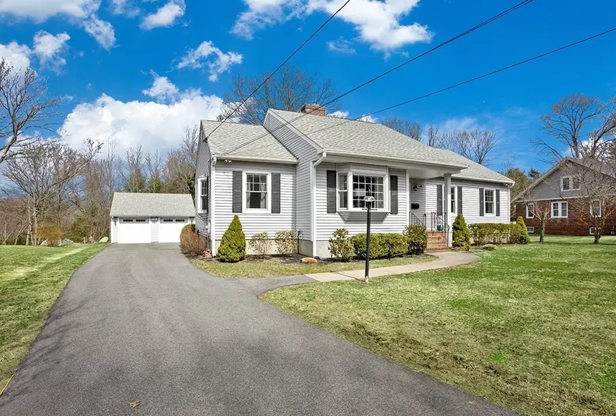 221 High St, Canton, MA 02021 - #3