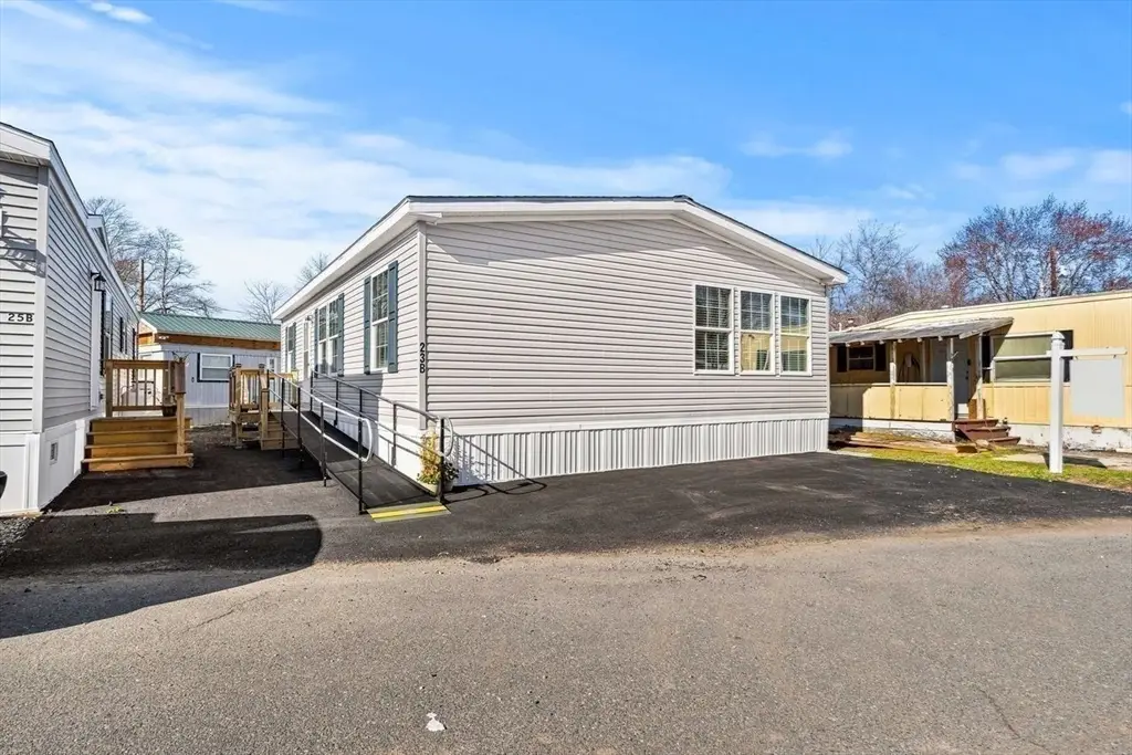 200 North St #23-B, Danvers, MA 01923 - #1