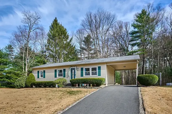 46 Deepwoods Dr, Amherst, MA 01002