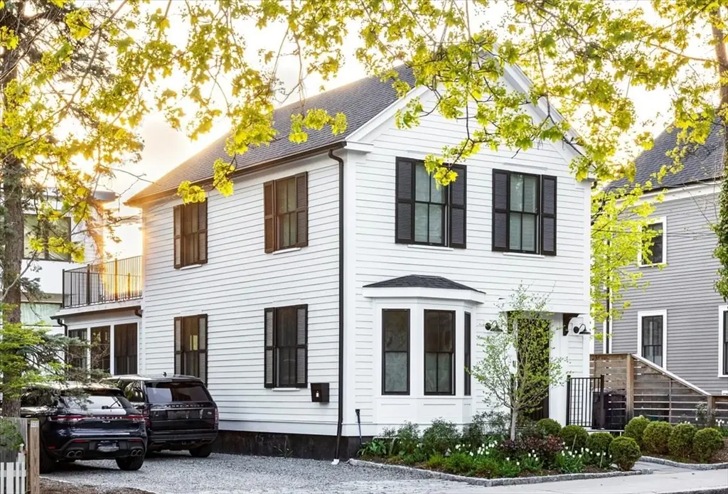 112 Holworthy Street #1, Cambridge, MA 02138 - #1