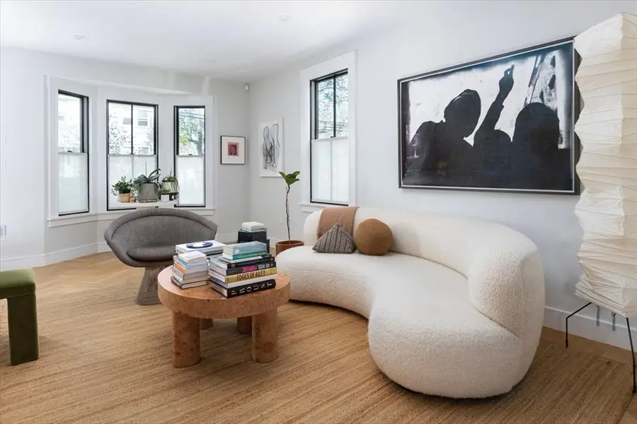 112 Holworthy Street #1, Cambridge, MA 02138 - #3