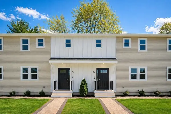 35 Neillian Way #35A, Bedford, MA 01730