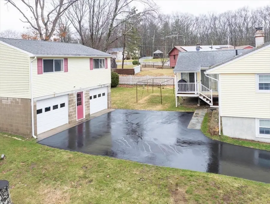 97 Marion Dr, Northbridge, MA 01588 - #2