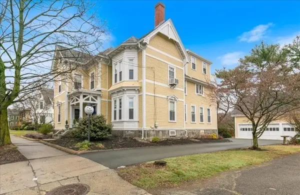 171 Lowell St, Peabody, MA 01960