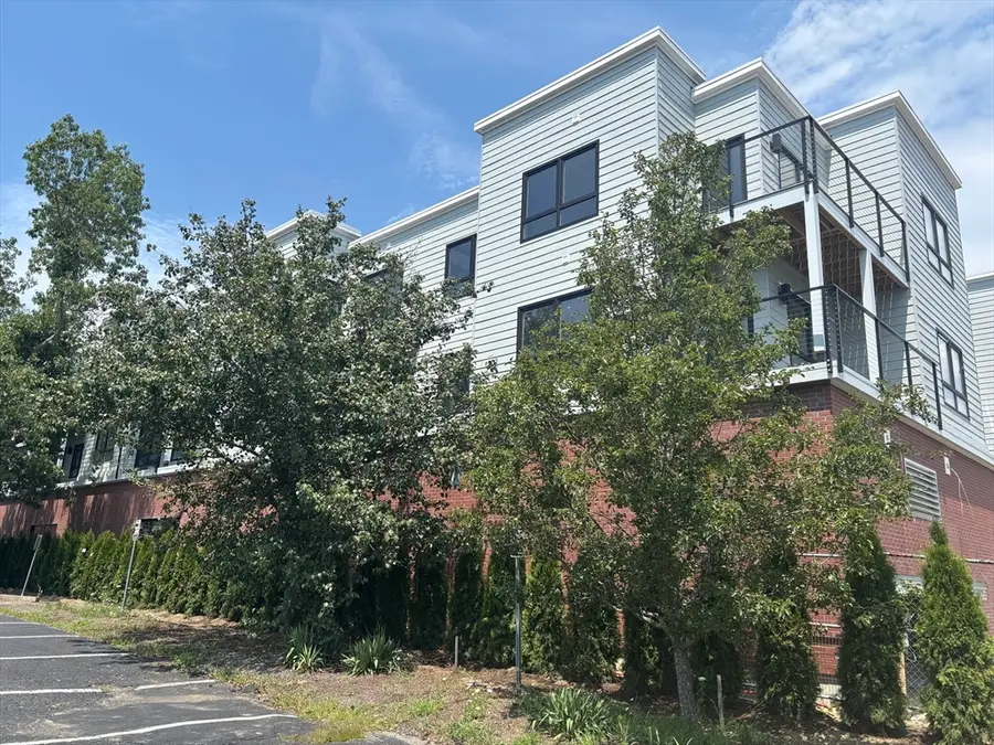 1391 Main Street #305, Walpole, MA 02081 - #2