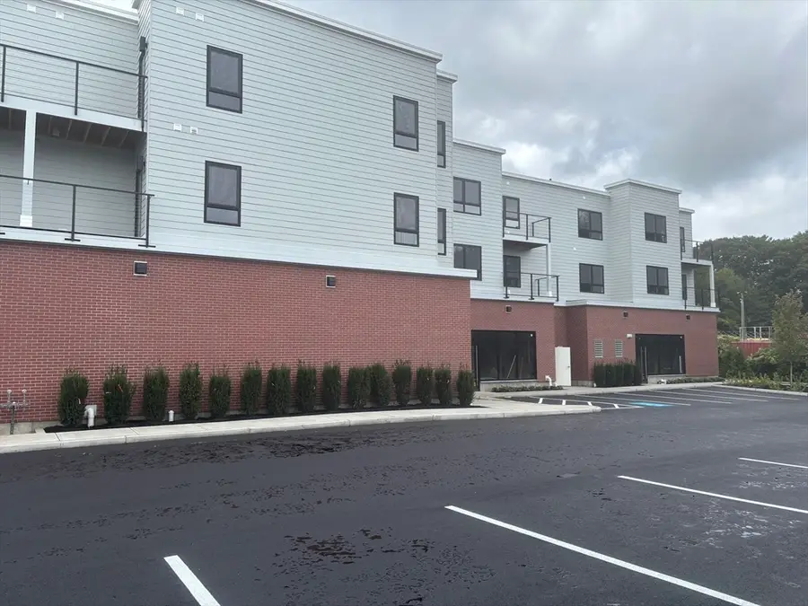 1391 Main Street #305, Walpole, MA 02081 - #3