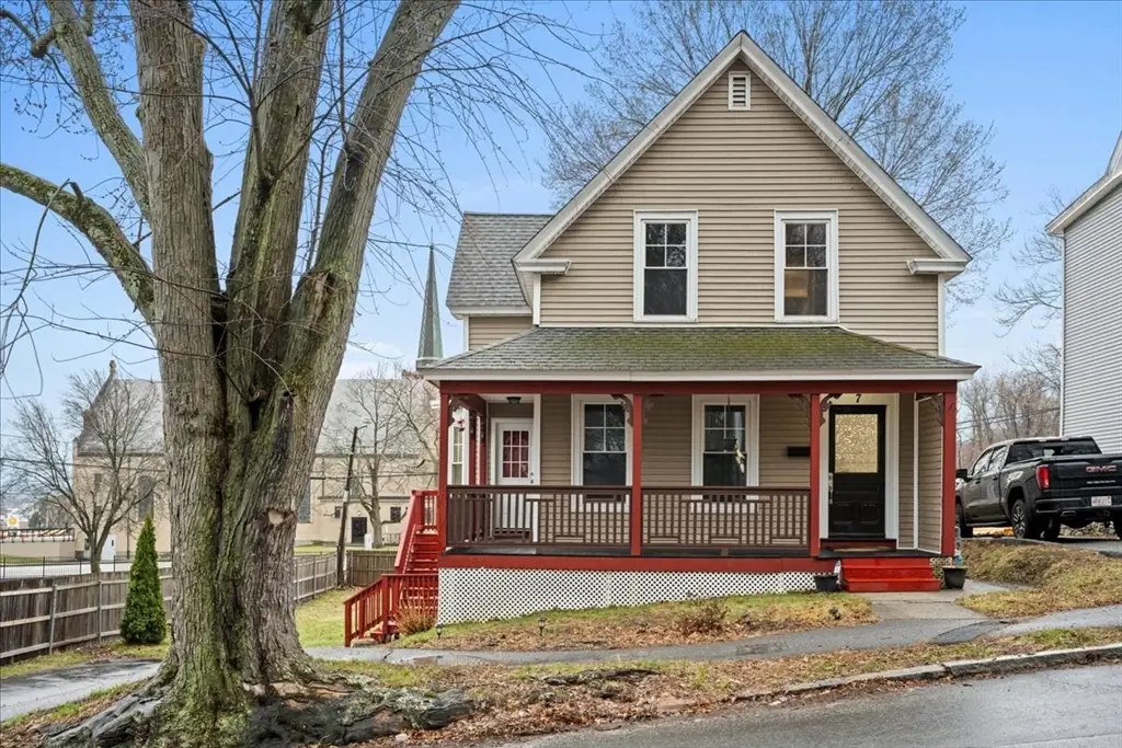 7 Chadwick St, Worcester, MA 01605 - #1