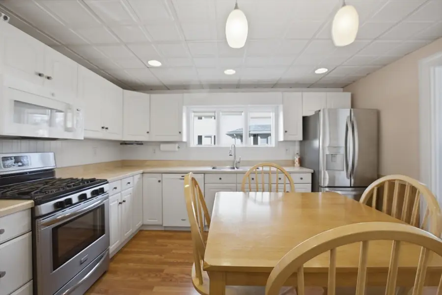 83 Franklin St, Braintree, MA 02184 - #3