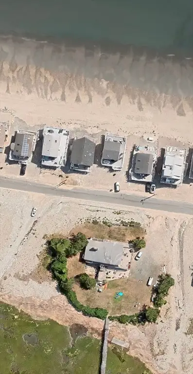 271 Central Ave, Scituate, MA 02047