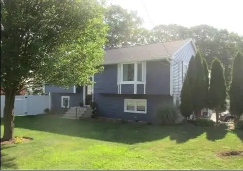 100 Bradbury St, Fall River, MA 02721 - #1
