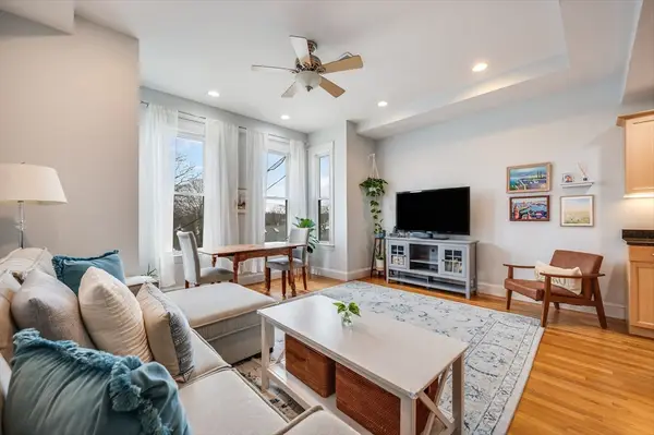 39 Chestnut St #2C, Stoneham, MA 02180