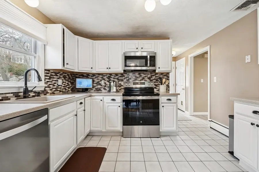 246 Lynnfield Street, Peabody, MA 01960 - #3