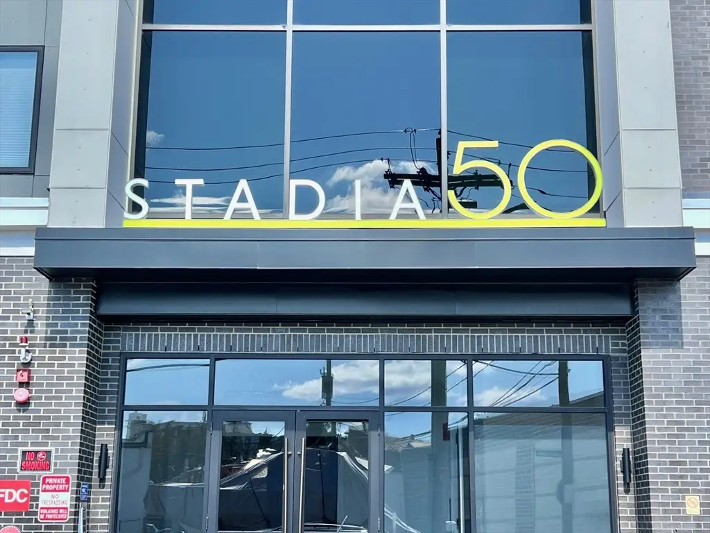 50 Hichborn #304, Boston, MA 02135 - #1