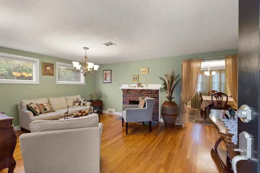 27 Edison Avenue, Dedham, MA 02026 - #3