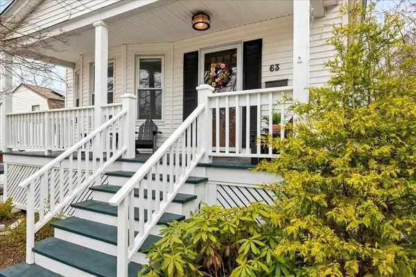 63 Airlie St, Worcester, MA 01606