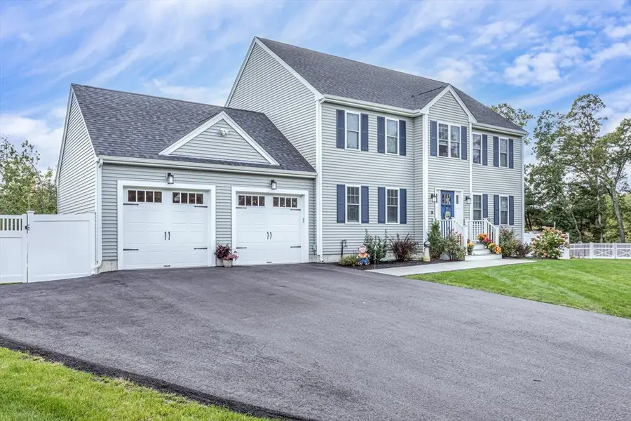 212 White St, Weymouth, MA 02190 - #3