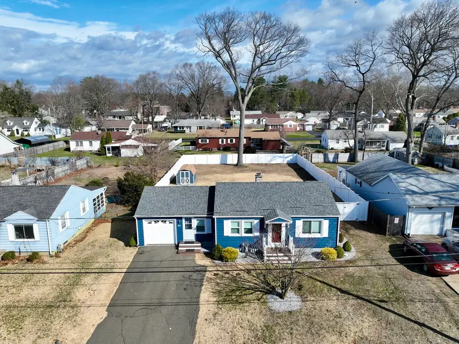 22 Harrington Rd, Chicopee, MA 01020 - #3