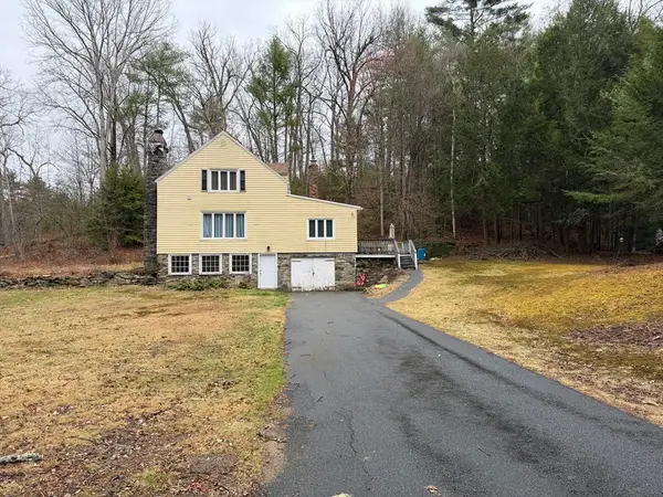 264 Flynt St, Palmer, MA 01069
