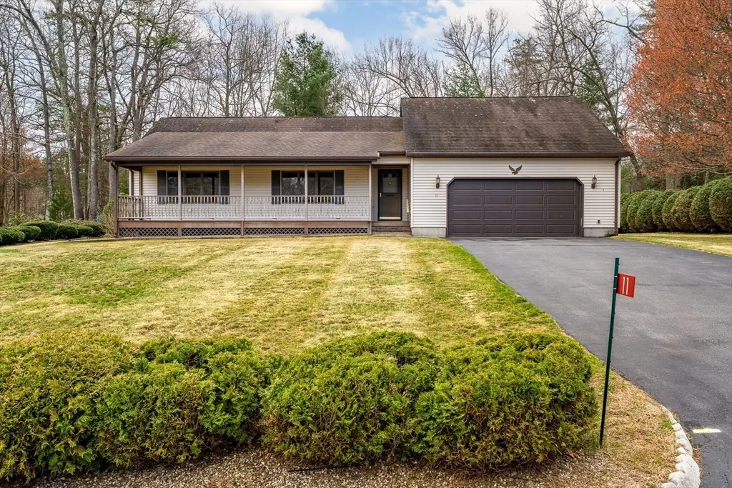 11 Laurel Drive, Easthampton, MA 01027 - #1