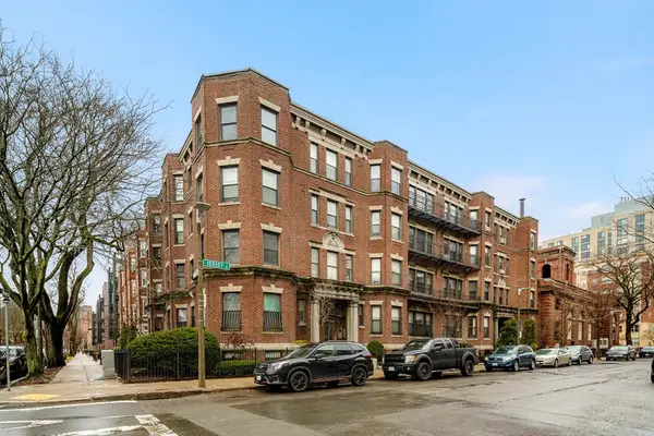 111 Jersey St #12, Boston, MA 02215