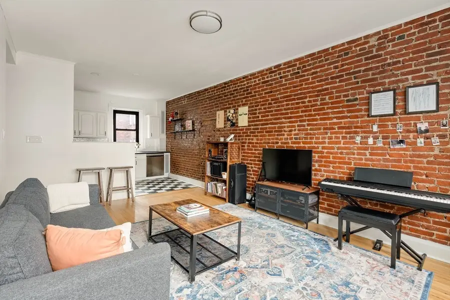 111 Jersey St #12, Boston, MA 02215 - #3