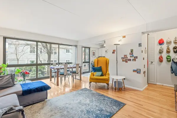 55 Sewall #1C, Brookline, MA 02446