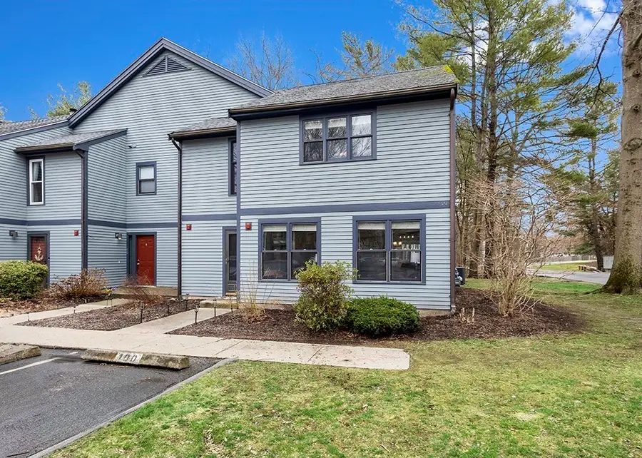 110 Dean St #100, Taunton, MA 02780 - #2