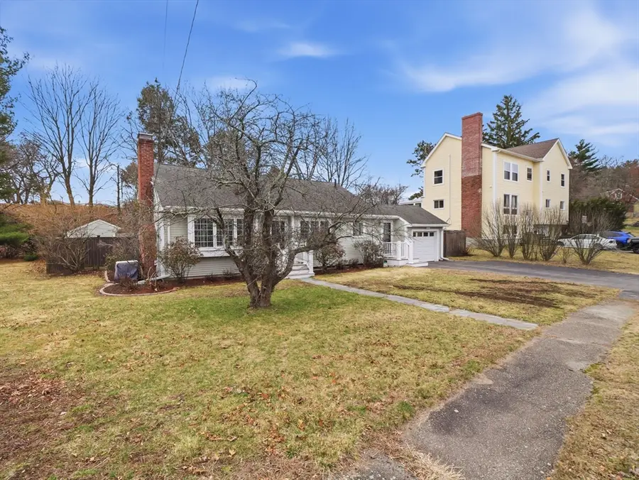 17 Daley St, Needham, MA 02494 - #2